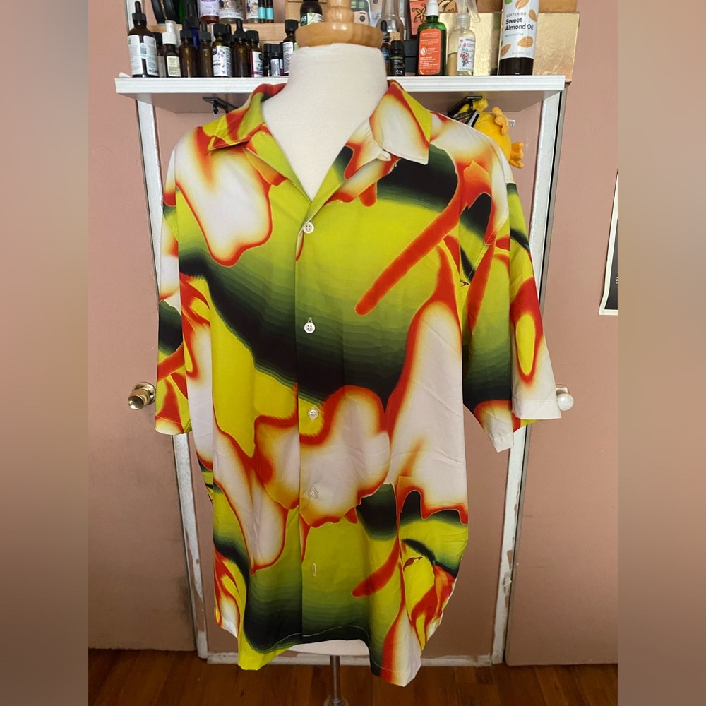Zara Neon Yellow Green Abstract Print Short Sleeve Button-Down Shirt